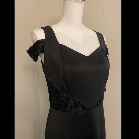 Alexa B Nites Gown - Picture 3 of 5